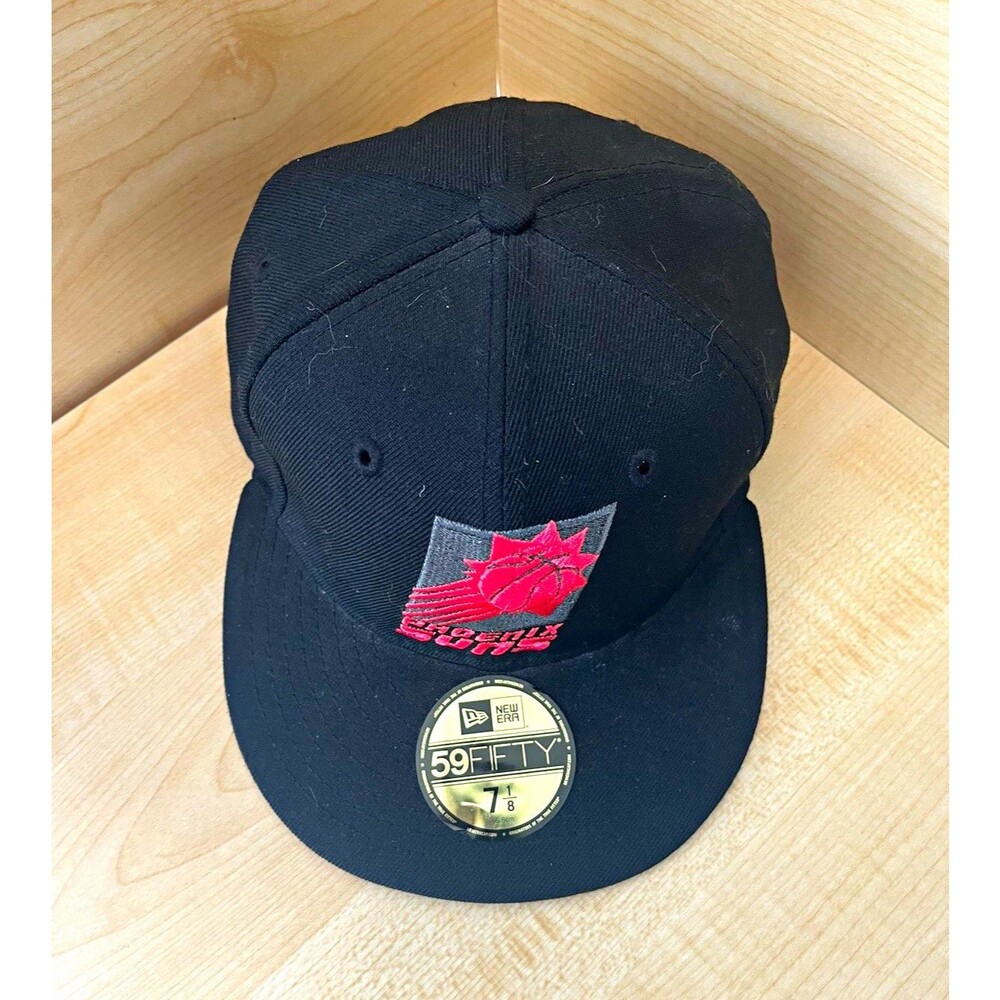 New Era Phoenix Suns 59FIFTY Fitted Hat 7 1/8 Hardwood Classics Black Red Brim